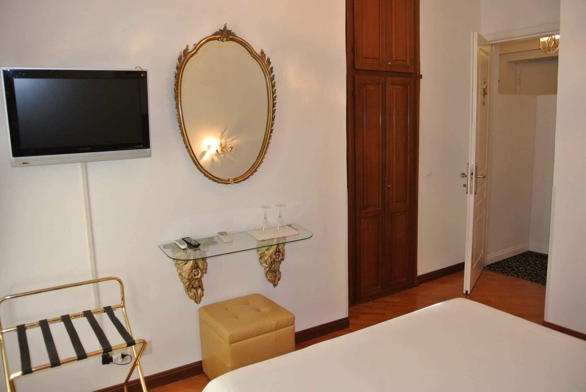 Le Petit Real Hotell Roma Eksteriør bilde